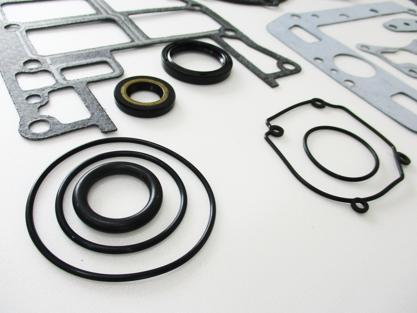 Yamaha 115-130HP Power Head Gasket Kit 6A0-W0001-00-00 / 27-94483M